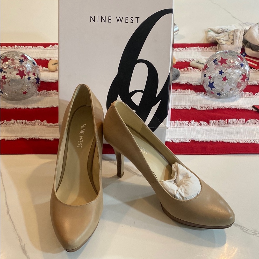 Nine West Tan Heels Classic Stiletto Pumps